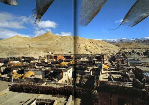 
Lo Manthang - Mustang: Das verborgene K�nigreich im Himalaya book
